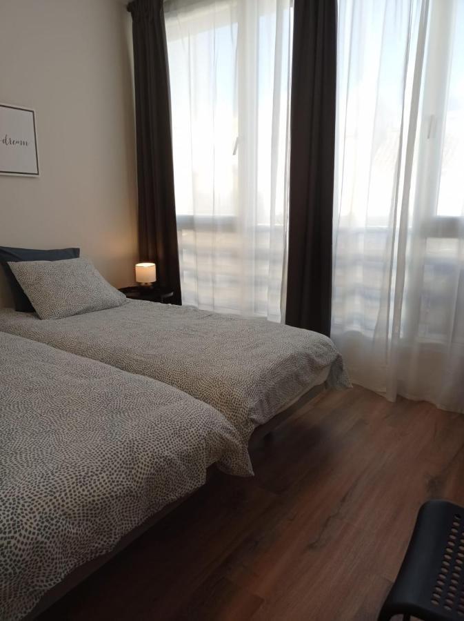 Gmc Turistics - Paseo Maritimo Estepona Eksteriør bilde